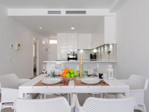 Apartment in Playa de Mogán with Sea Views