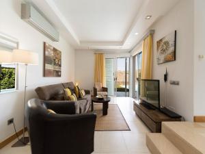 Villa in Salobre Golf with Private Pool