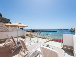 Apartment in Playa de Mogán by the Beach