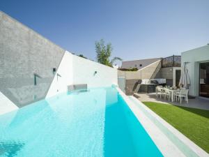 Villa in Maspalomas with Private Heated Pool