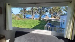 Mobil-home 4 personnes - vue sur mer - Pleubian - 普勒比扬