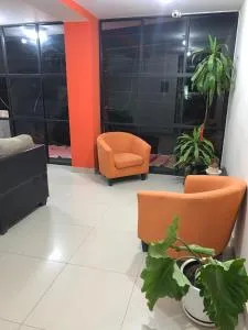 Hostal MALIBU - Уайтара