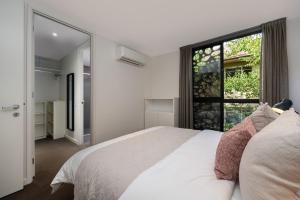 Greenleaf in Toorak