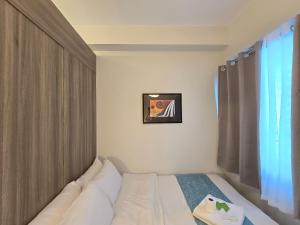 1BR Condotel with Balcony at FAME Residences #FM10