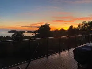 Pod House at Pirates Bay - Eaglehawk Neck