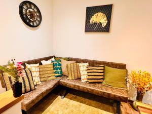 Elysian Apartment - 2 Parkplätze - 1min Bus & Bahn - St-Elisabeth Krankenhaus - Lindenthaler Tierpark - Neu Renoviert & Perfekte Lage
