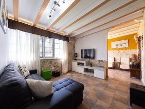 Villa in Maspalomas with Heated Pool & Sports