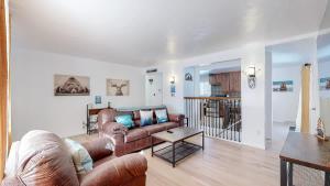 Spacious Arvada Family Home with King Beds and Office