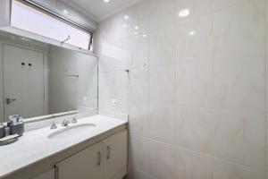 BV0122 I Localização Imbatível com 02 Dormitórios ao lado MASP