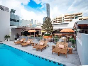 Bunk Brisbane - Mooloolaba