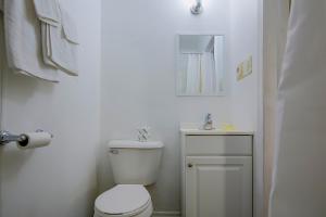 Double Room with Two Double Beds room in Hotel O Markham IL near Harvey/Tinley Park