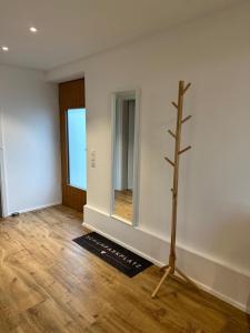 Ferienwohnung mit See und Alpenblick