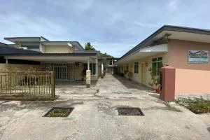 OYO 90289 Taman Kota Homestay - Liawan