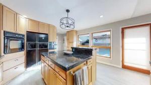 Sunny Family Home in Denver with huge yard and hot tub