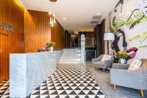 Grau 1430 Suites by Geko