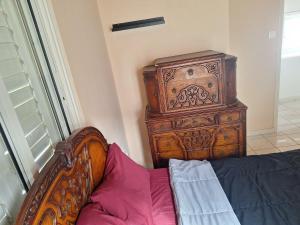 Big house near sea, shared swimming pool