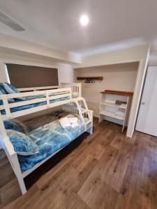 Captains Retreat- Officers Quarters