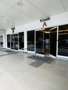 Shell Residences Facing MOA near NAI- - Aiza