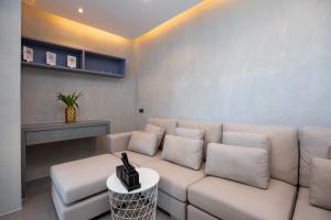 Tropics Kamala 2BR Apartment CTG L702-3, Four Pools, Close beach & Phuket Fantasea