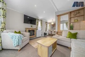 2 Bed Holiday Home with Starlink Internet - Aspatria