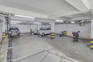 Collection O Cihampelas Near Ciwalk Formerly Regia Cihampelas