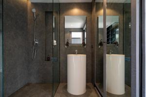 Tropics Kamala 2BR Apartment CTG L702-3, Four Pools, Close beach & Phuket Fantasea