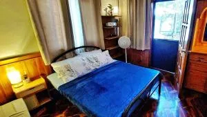 Room in Guest room - Couple Room 2C Transient Baguio Wifi Parking - Camp Seven
