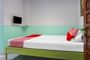 Hotel O Wisma Favorite Makassar Near Benteng Rotterdam