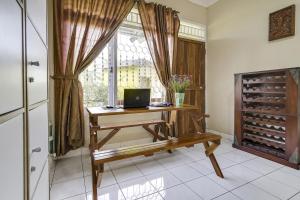 SPOT ON 91107 Villa Galaxy Resort