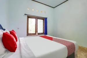 OYO Homes 91094 Desa Wisata Banyuatis - Banjar