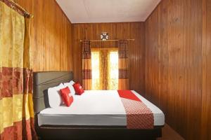 OYO Homes 91118 Homesstay Desa Wisata Budo Near Desa Wisata Budo