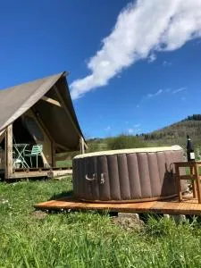 Agriturismo Glamping Pettirosso - Borello