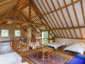 Maisons de vacances Modern and comfortable home with swimming pool : photos des chambres