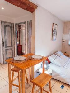 Appartements Studio en Ardeche, calme et nature au rendez-vous : photos des chambres