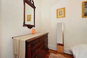 Prime Location Murray Hill! Grand Central Station!, June To Aug 90 Days Stay Required