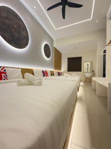 LYL EvenHill Private Pool-18-23pax 5BR
