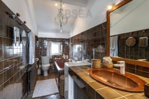 Antibes centre dernier étage