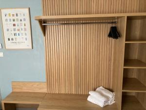 Hotels Hotel Le Rivage vue sur mer - Chatelaillon-plage :  Chambre Triple avec Balcon - Vue sur Mer