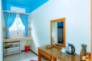 VIVA on the Beach Hotel