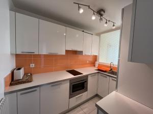 Magnifique T2, proche gare TGV, proche plage de sa