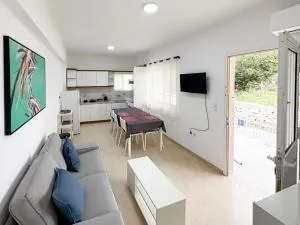 Filio's home - Tsakaíoi