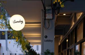 Dear Sunday Hometel Bangkok