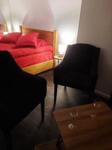 Nuit Express à Love Suite LOriginEl dOrnans