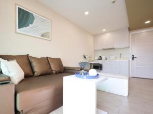 Seven Seas Condo Resort by Jay Jay