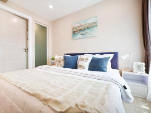 Seven Seas Condo Resort by Jay Jay