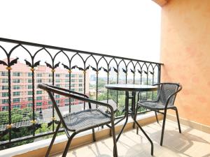 Seven Seas Condo Resort by Jay Jay