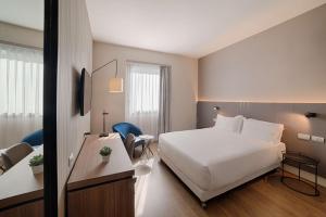 Superior Double or Twin Room room in NH Palermo