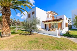 Punta Prima Villa Tini