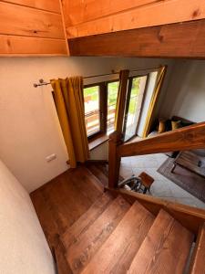 Chata Drewno i Kamień, Bliźniak z widokiem na góry