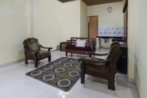 OYO 91137 Griya Cipu Syariah Guest House